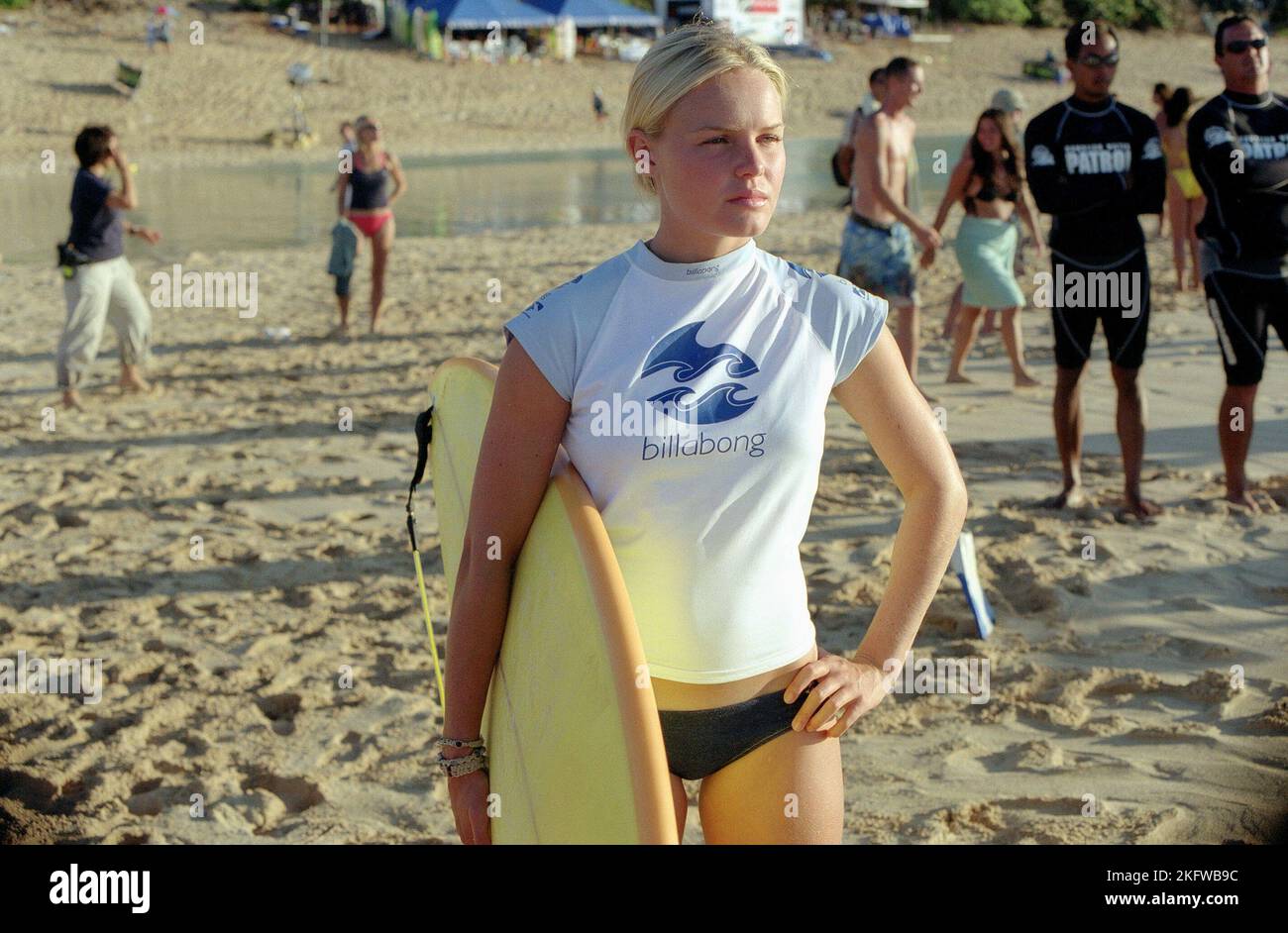 KATE BOSWORTH, BLUE CRUSH, 2002 Stock Photo Alamy