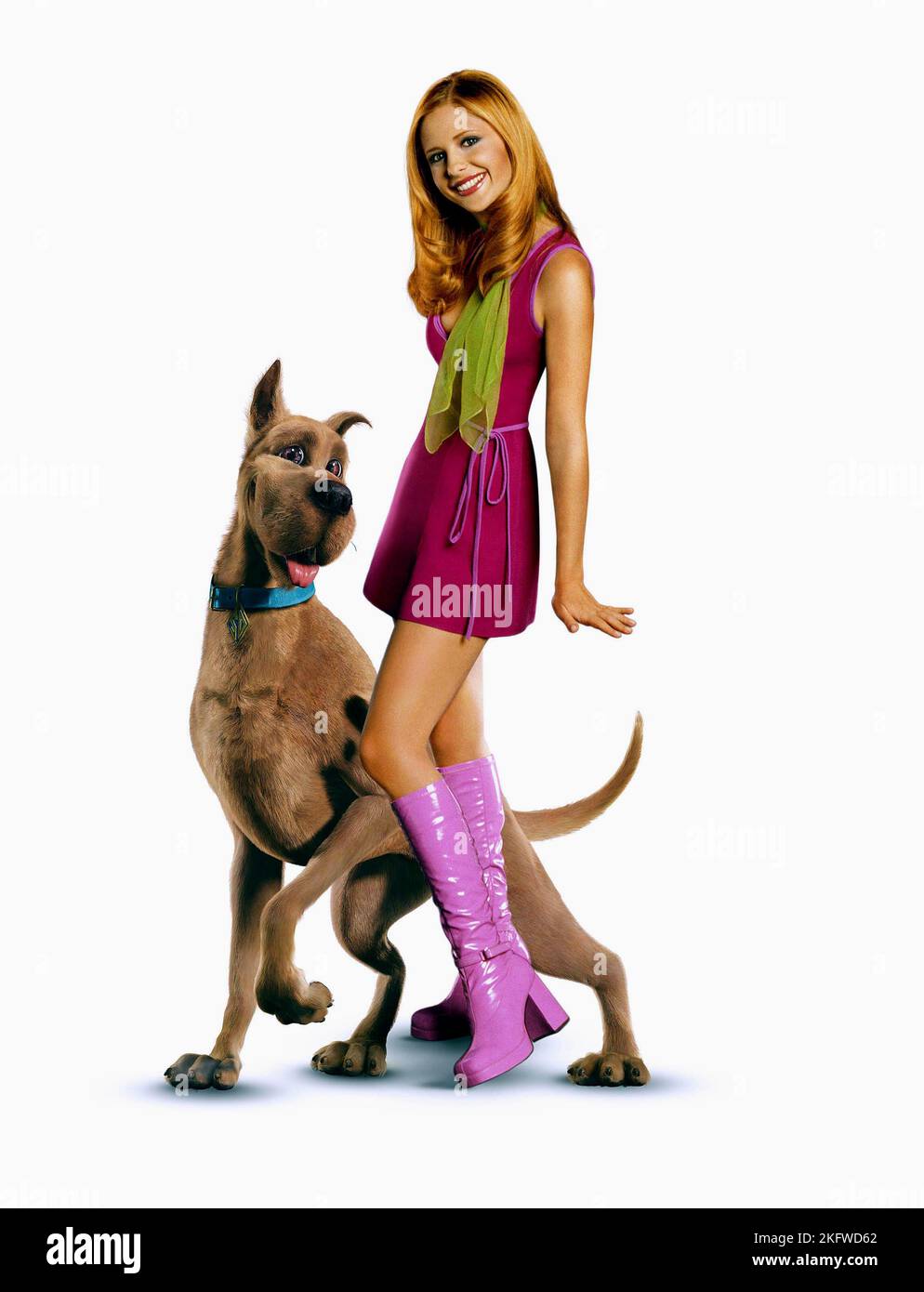 SCOOBY, SARAH MICHELLE GELLAR, SCOOBYDOO, 2002 Stock Photo Alamy