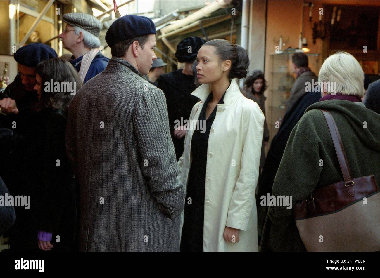 MARK WAHLBERG, THANDIE NEWTON, THE TRUTH ABOUT CHARLIE, 2002 Stock Photo