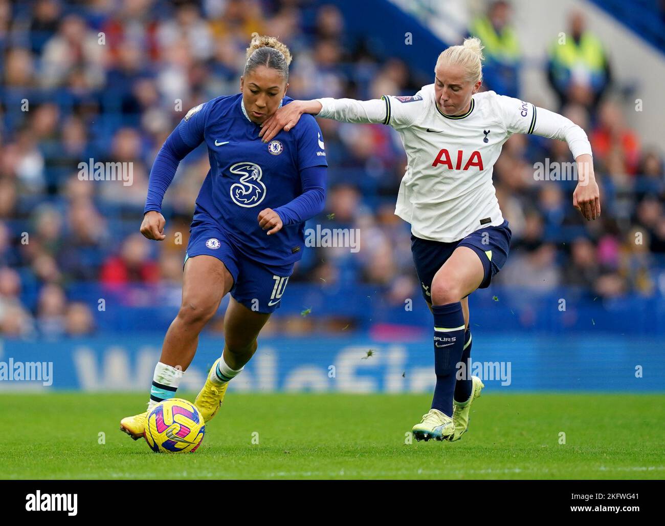 Chelsea s Lauren James Battles With Tottenham Hotspur s Eveliina chelsea-s-lauren-james-battles-with-tottenham-hotspur-s-eveliina