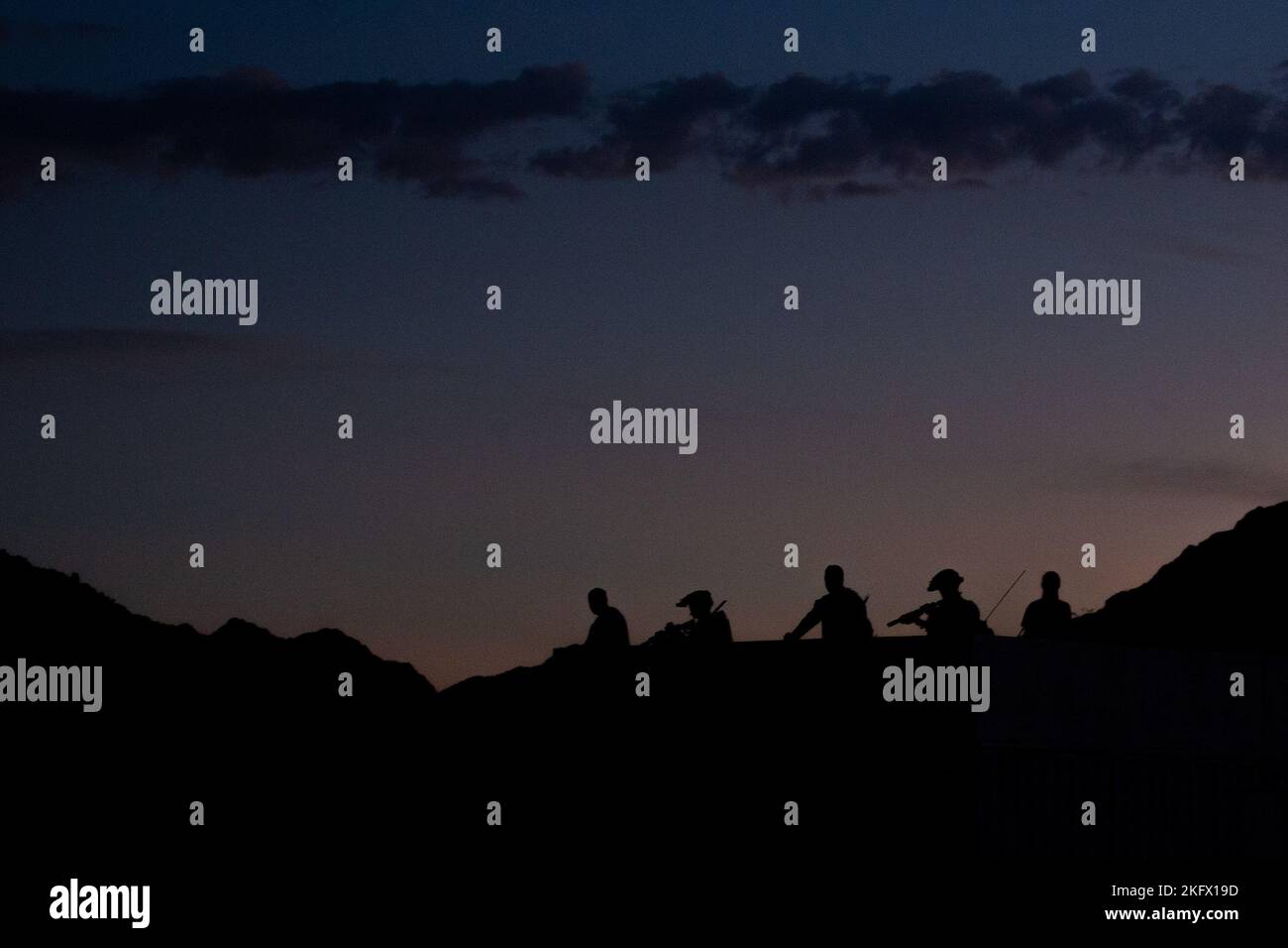 u-s-service-members-clear-and-survey-a-rooftop-during-consulate
