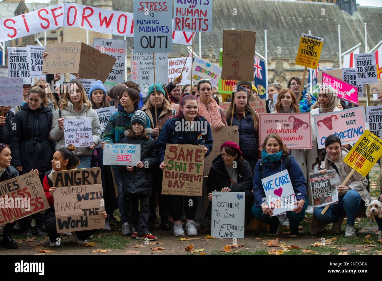 Protesting Uk London, England, UK. 20th Nov, 2022. Midwives stage a protest in ...