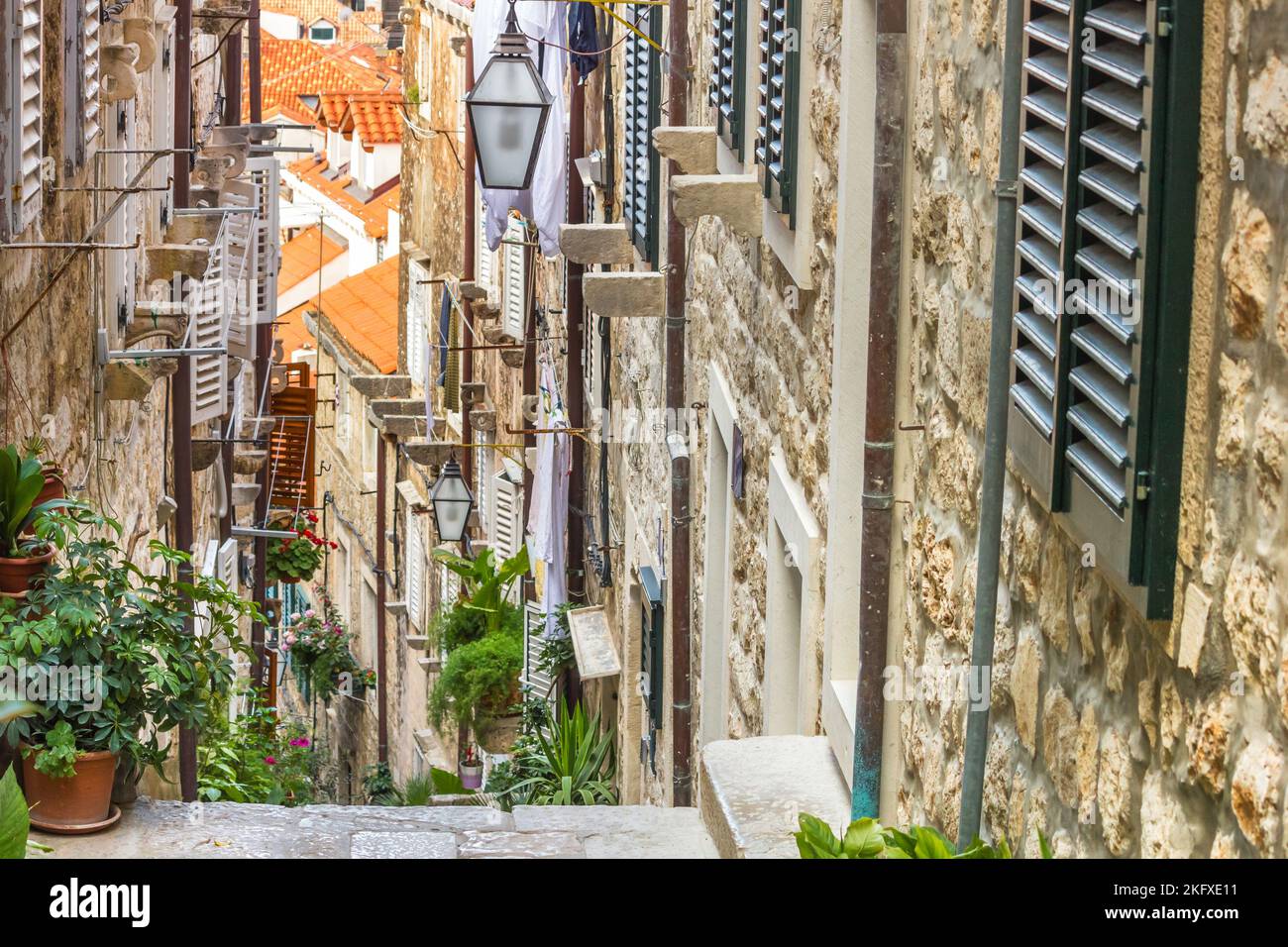 Steep Steps and Narrow Street in Dubrovnik Old Town Editorial Photo - Image  of dalmatia, famous: 151455496