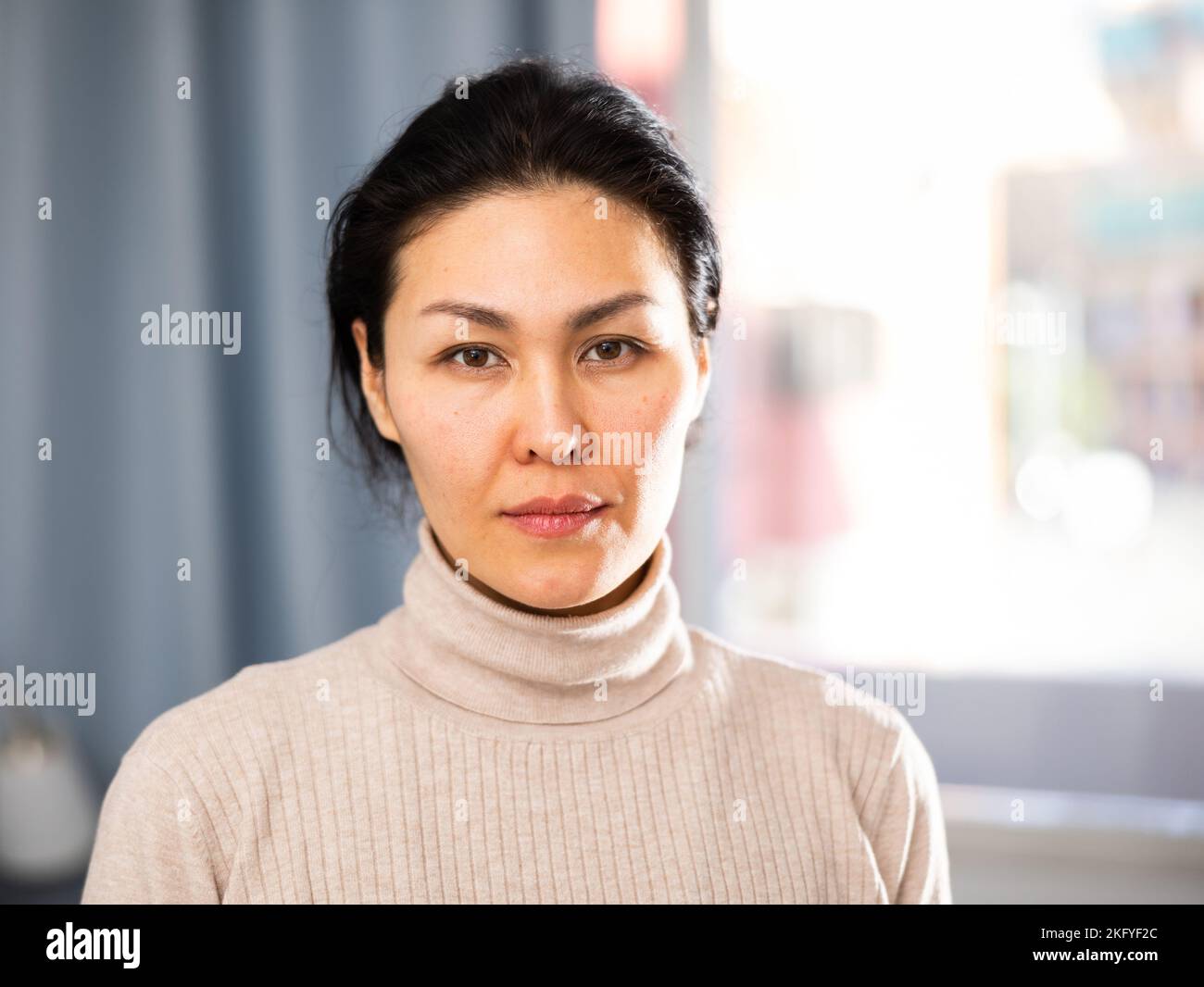 Portrait of an asian woman Stock Photo - Alamy