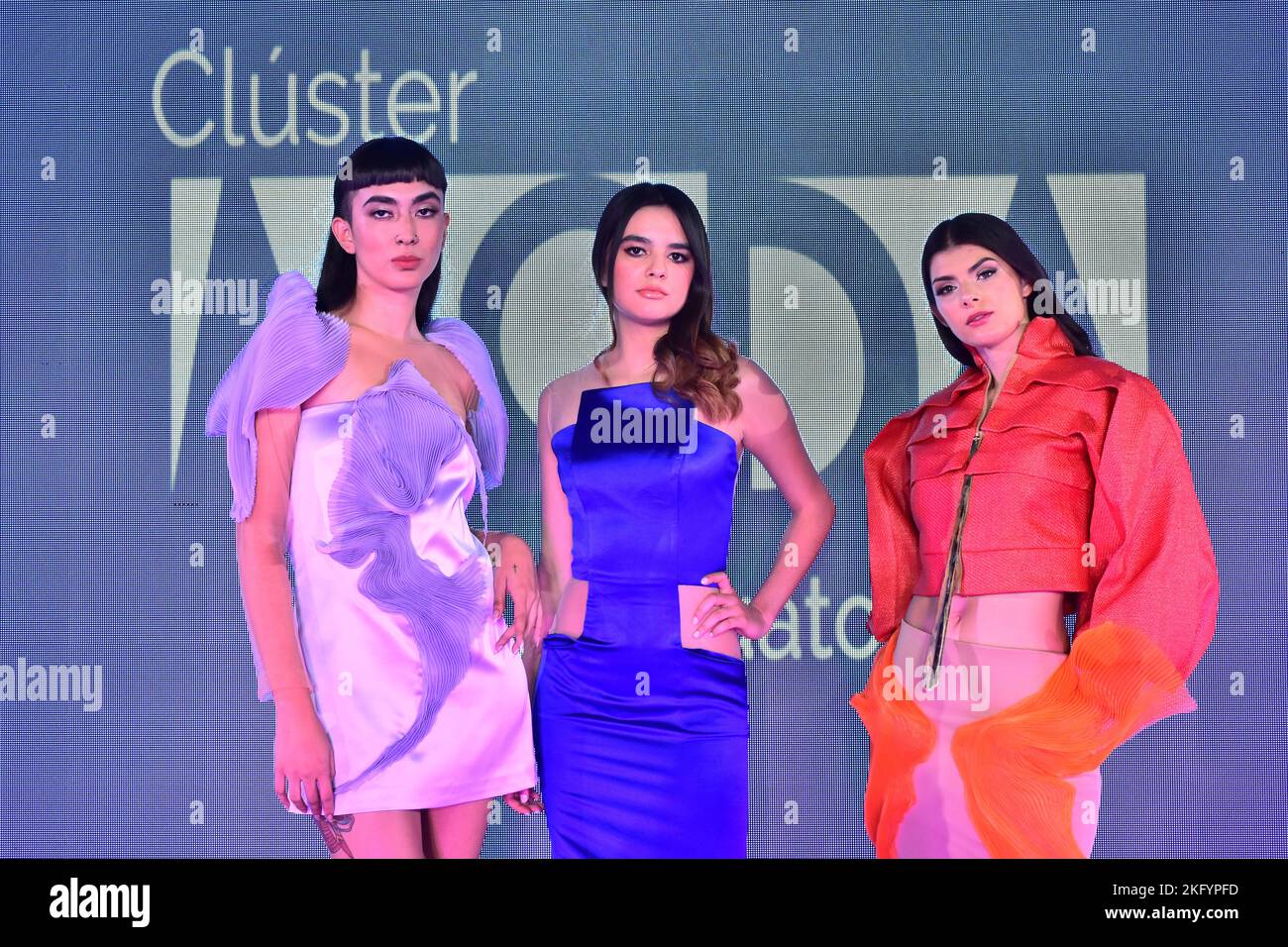 Leon, Mexico. 19 NOV 2022: Models dressed by Susana Goerne attend BJXMODA Vestivo show as part of Noviembre Mes de la Moda on November 19, 2022 in Leon, Mexico. (Photo by JVMODEL) Stock Photo