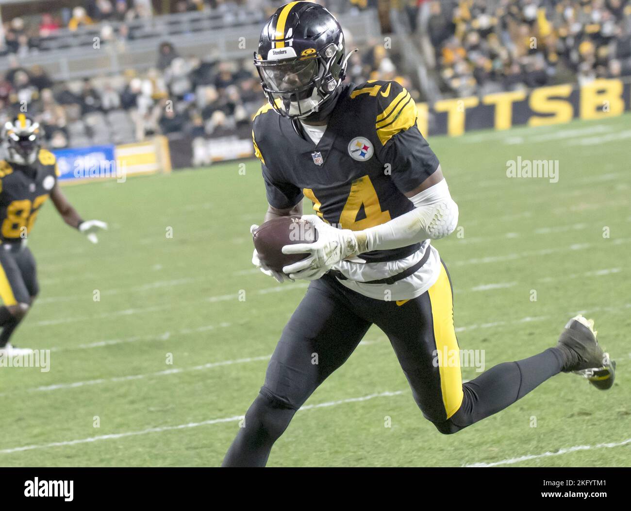 Pittsburgh Steelers defensive end DeMarvin Leal during an NFL football game  against the New York Jets at Acrisure Stadium, Sunday, Oct. 2, 2022 in  Pittsburgh, Penn. (Winslow Townson/AP Images for Panini Stock