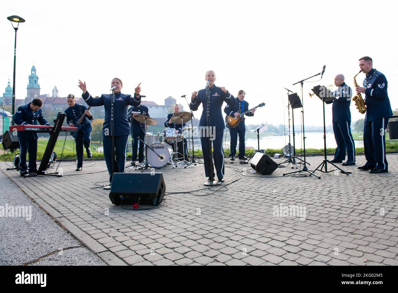 television band 2022