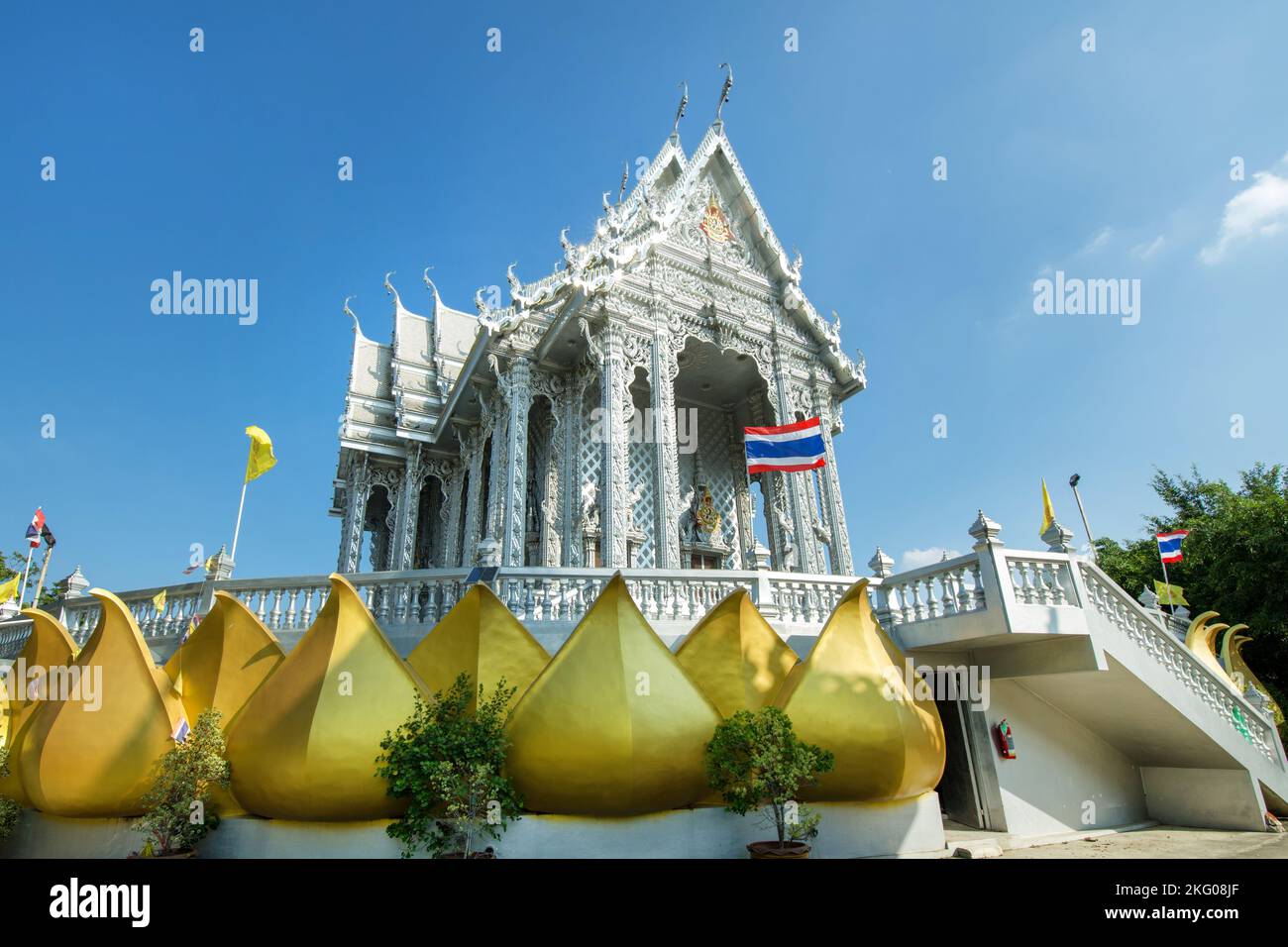 Pathum Thani, THAILAND - October 30, 2022: Wat Don Yai, a marble church with a base shape lotus flower this temple is very famous for tourist at Provi Stock Photo