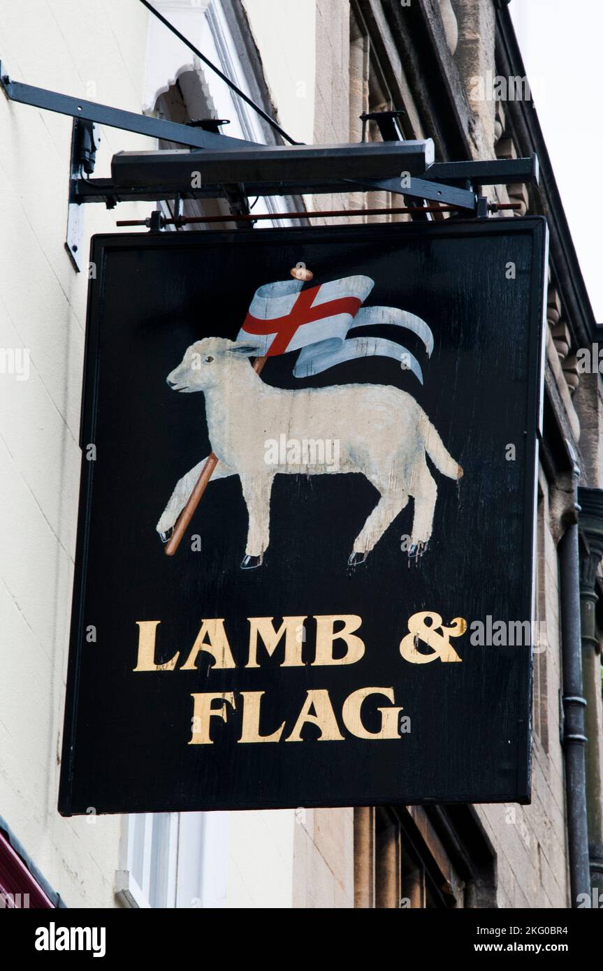 The Lamb & Flag is an historic pub in the university city of Oxford, England, which reopened in October 2022 after an extended closure. Stock Photo