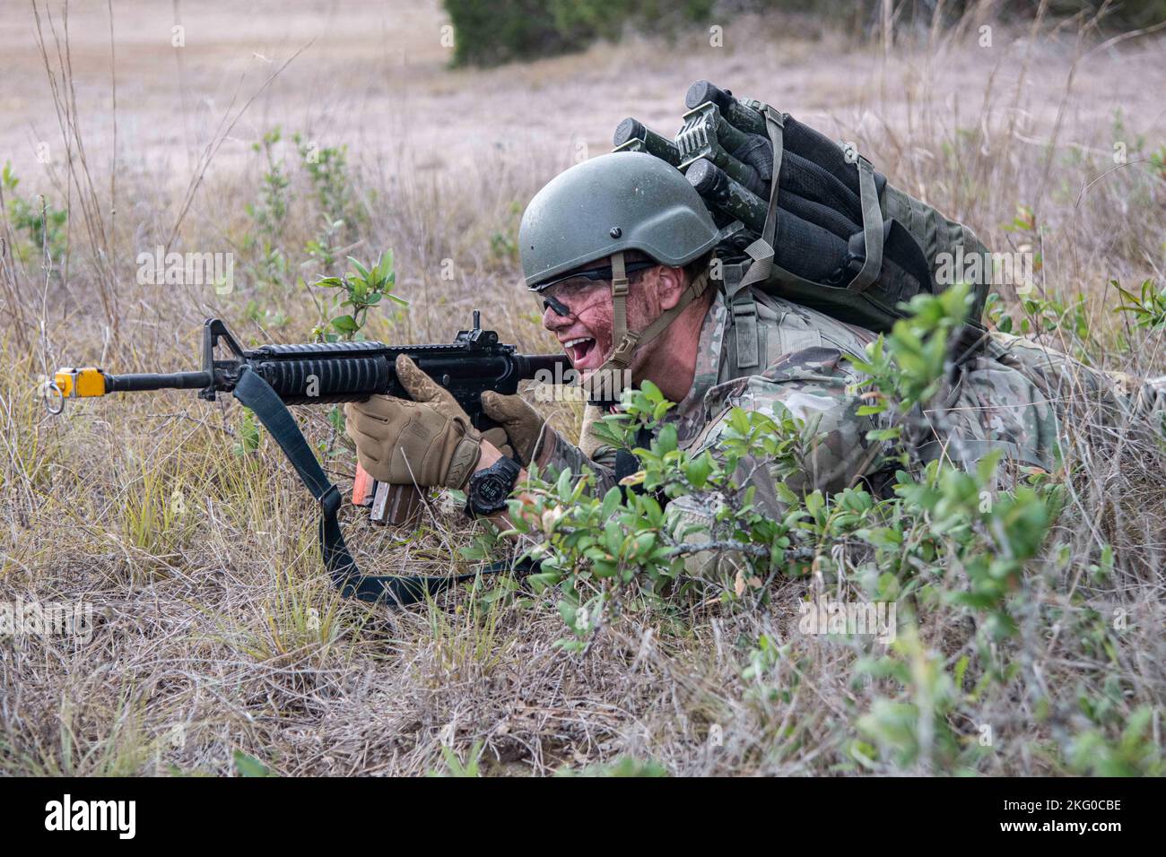 a-student-in-the-combat-medic-specialist-training-program-provides