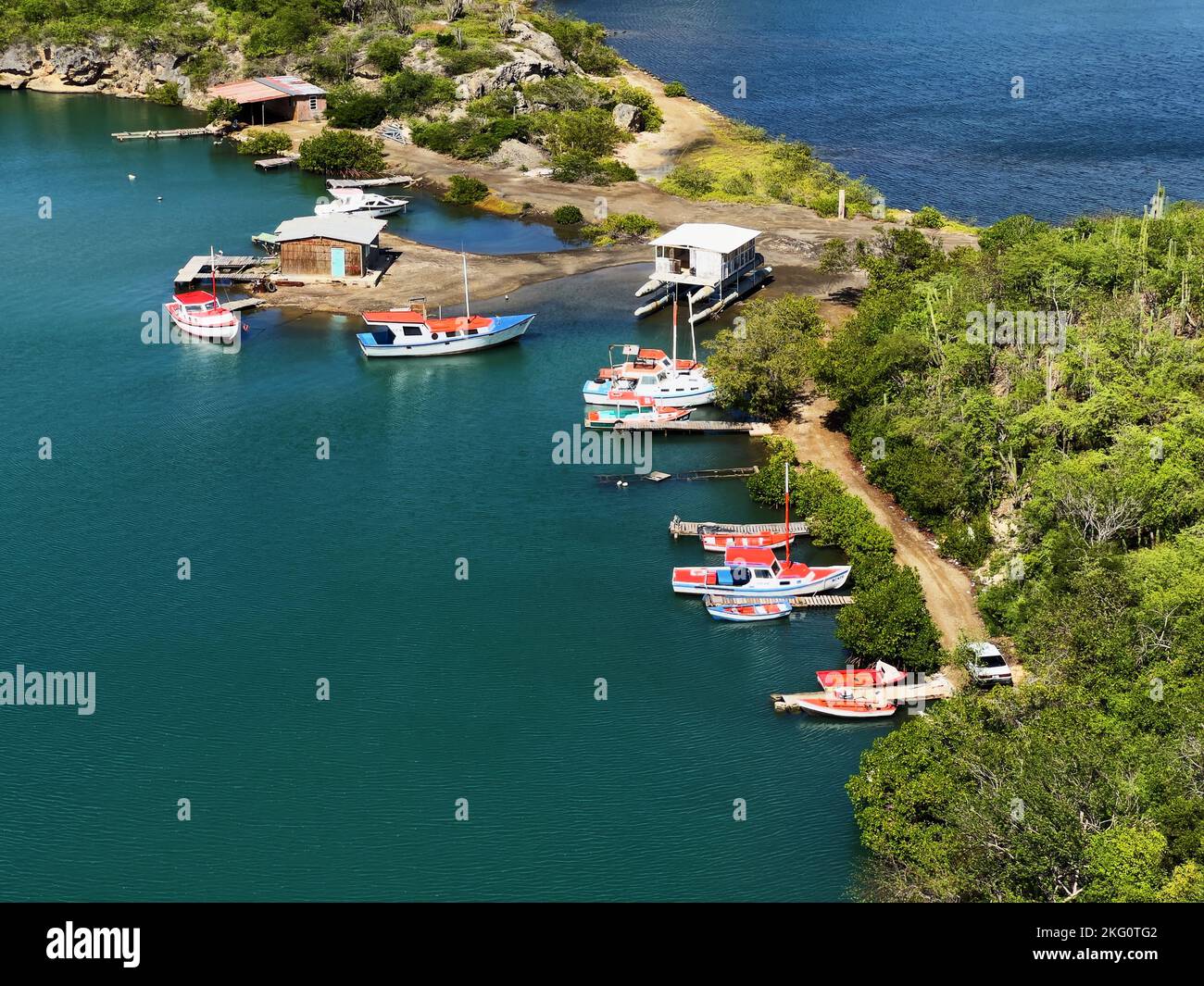An aerial view of boats parked near island of Curacao sea Stock Photo ...