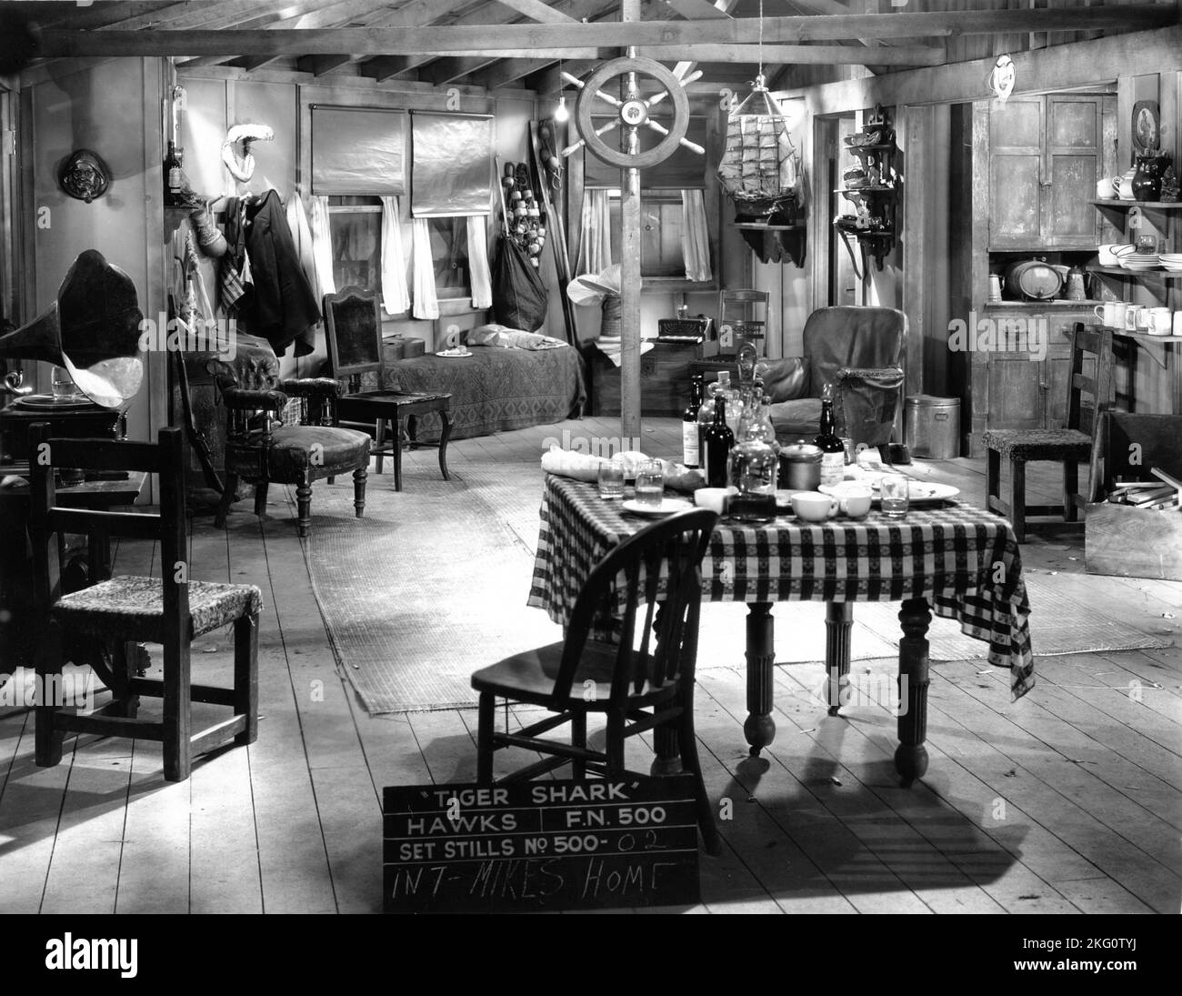 Set Reference Photo for EDWARD G. ROBINSON and ZITA JOHANN in TIGER