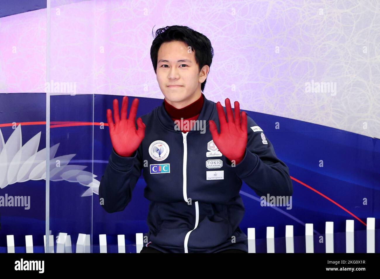 Makomanai Sekisui Heim Ice Arena, Hokkaido, Japan. 18th Nov, 2022. Adam