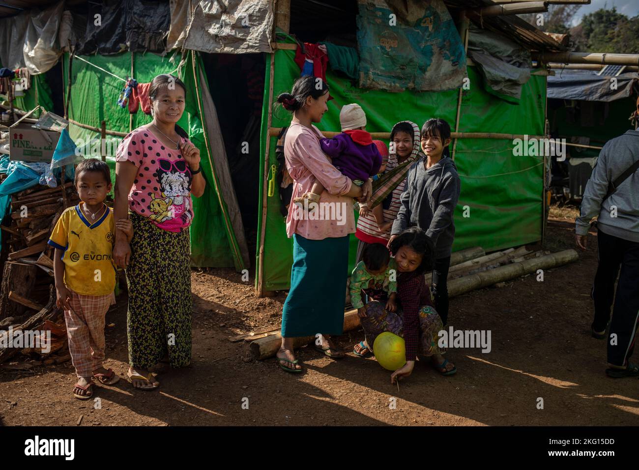 Internally displaced children play in an IDP camp on January 19, 2022, in the town of Dimawhso in Kayah (Karenni) State, eastern Myanmar. Stock Photo