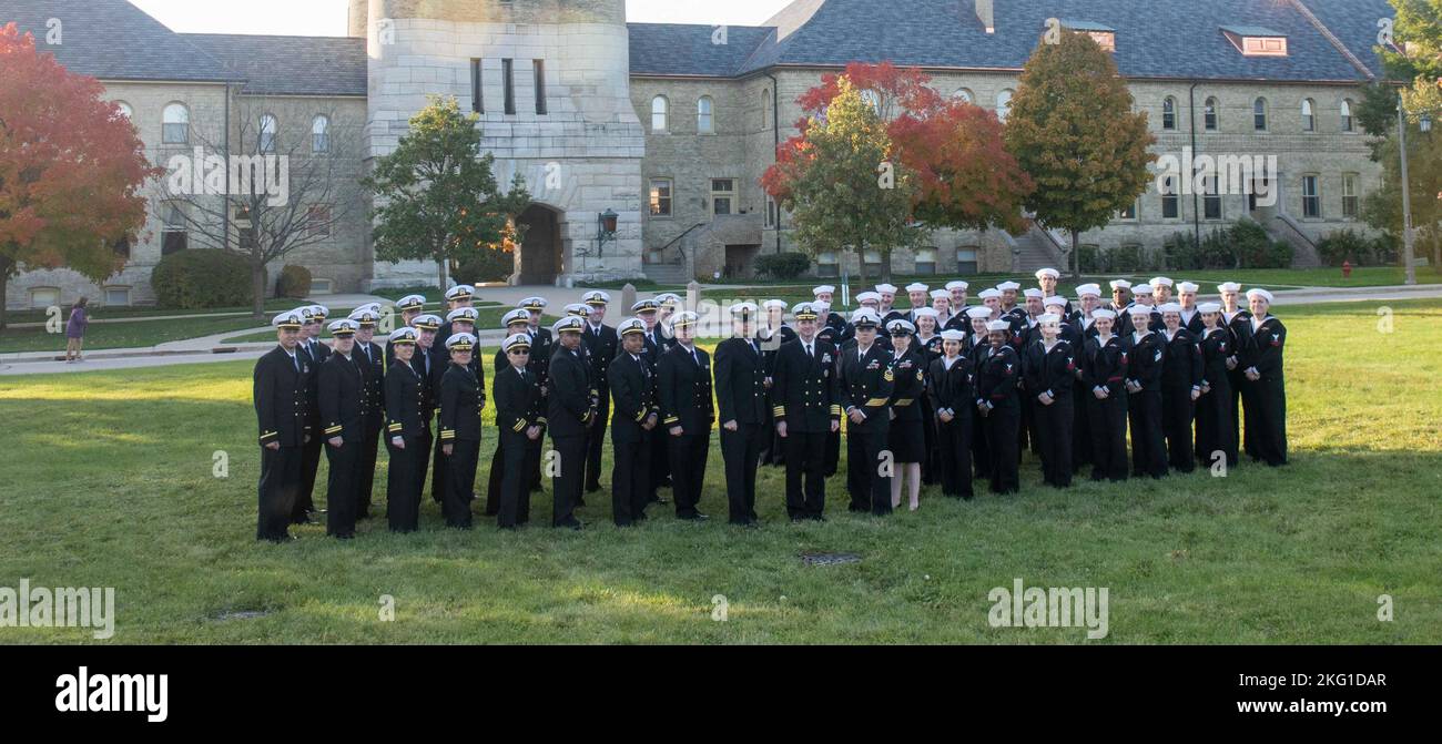 FORT SHERIDAN, Il. (Sep. 21, 2022) Sailors assigned to Navy Reserve