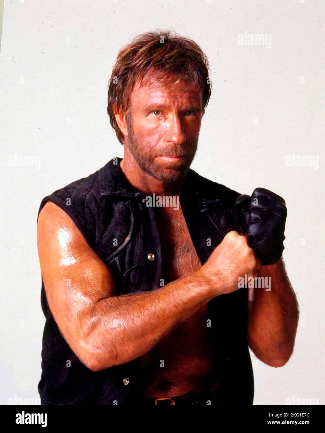 CHUCK NORRIS in THE DELTA FORCE (1986), directed by MENAHEM GOLAN. Credit: CANNON FILMS / Album Stock Photo