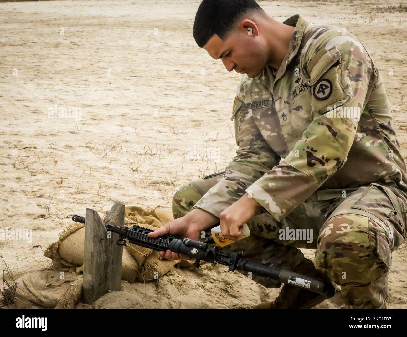 New Jersey Army National Guard Soldiers, with 1114th Infantry Regiment, 44th Infantry Brigade