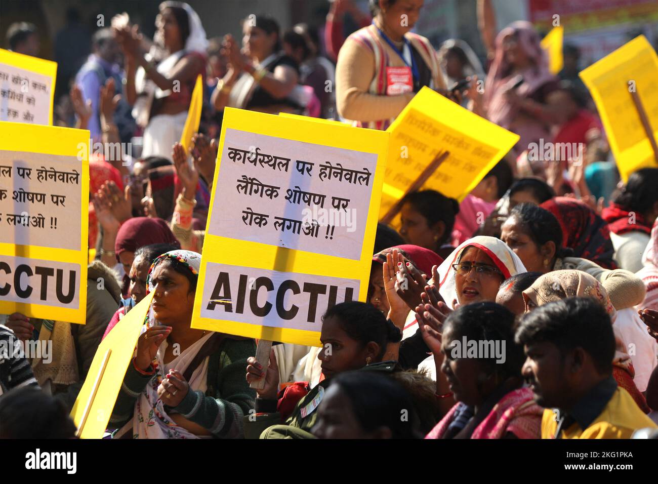 All-India Central Council of Trade Unions (AICCTU) under a nationwide campaign to ensure justice and dignity for India’s Scheme workers, ASHA (Accredited Social Health Activist), Mid-day Meal, Anganwadi, and other workers, and to demand their constitutional rights in the capital to demanding better wages and facilities during a demonstration in New Delhi on November 21, 2022. Photo by Anshuman Akash/ABACAPRESS.COM Stock Photo