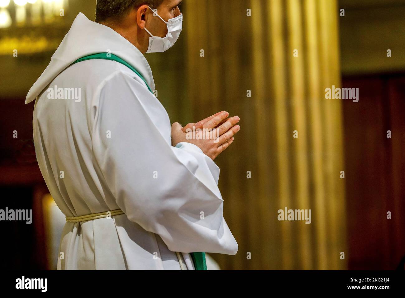 Sunday mass in Saint Philippe du Roule catholic church, Paris Stock ...