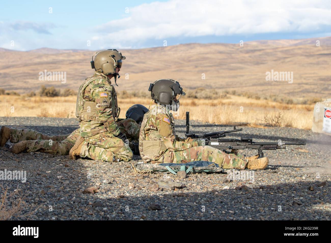 A UH60M Black Hawk helicopter crew assigned to Bravo Company, 2158