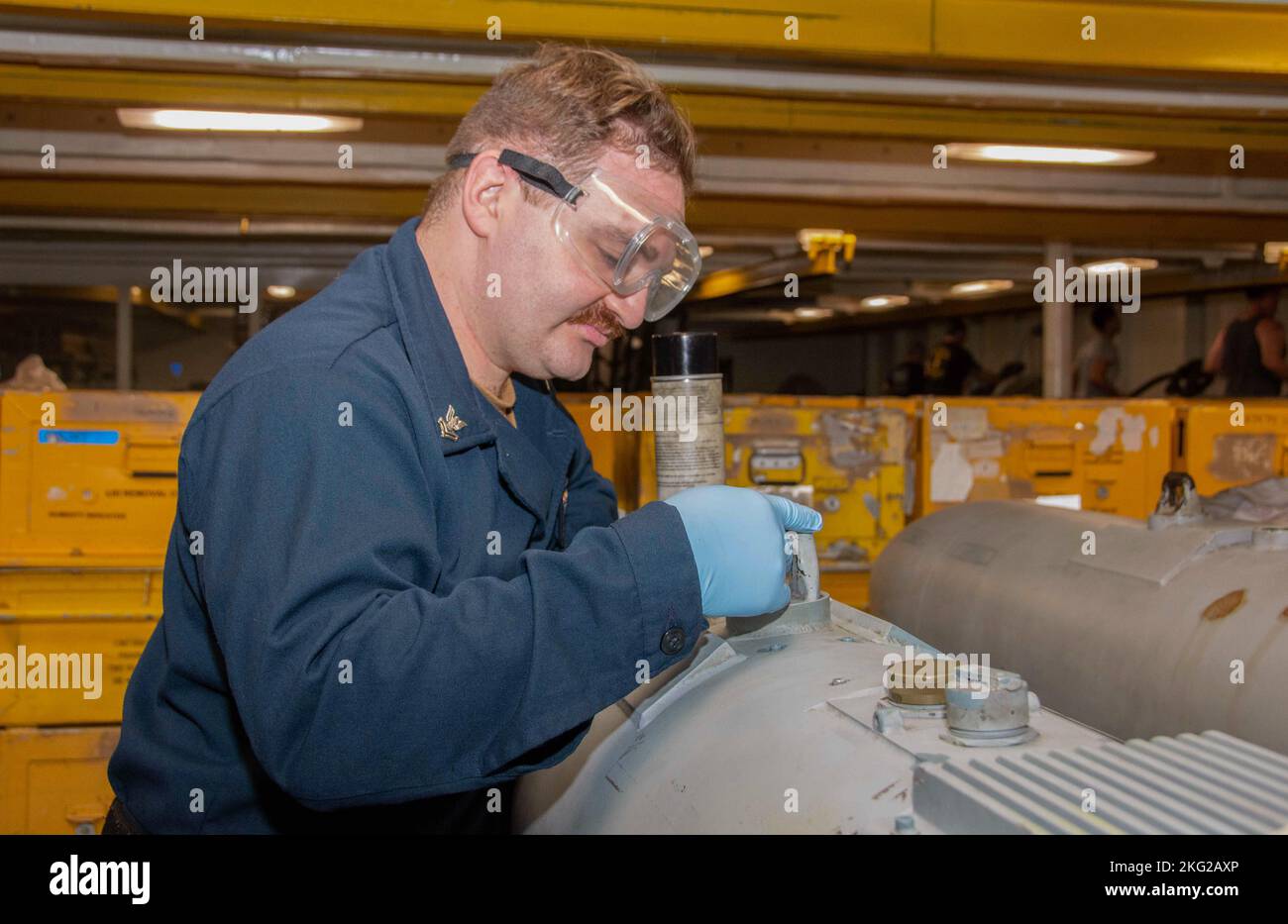 221025NJO8231006 PHILIPPINE SEA (Oct. 25, 2022) Aviation Electronics