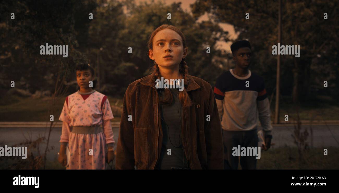 CALEB MCLAUGHLIN, SADIE SINK and PRIAH FERGUSON in STRANGER THINGS (2016), directed by MATT DUFFER and ROSS DUFFER. Season 4 episode 8. Credit: 21 LAPS ENT/MONKEY MASSACRE / Album Stock Photo