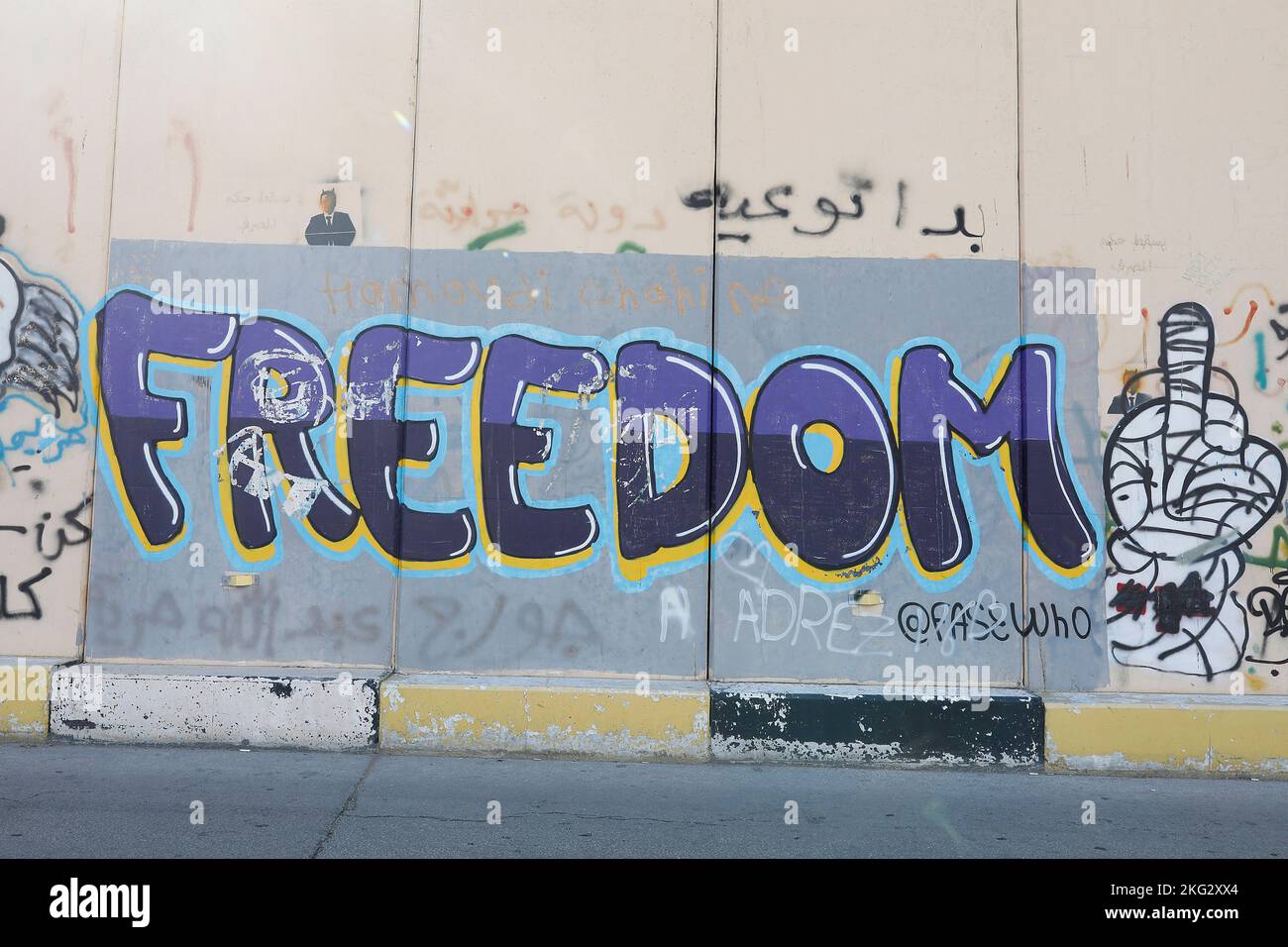 Freedom graffiti hi-res stock photography and images - Alamy