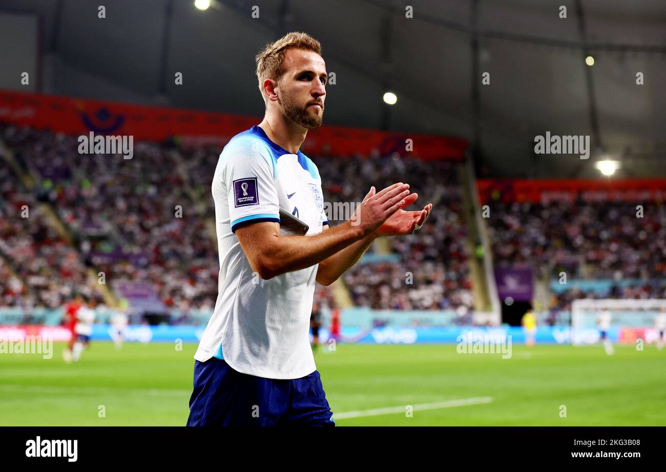 Doha, Qatar. 21st Nov, 2022. Harry Kane of England applauds the fans after his substitution during the FIFA World Cup match at Khalifa International Stadium, Doha. Picture credit should read: David Klein/Sportimage Credit: Sportimage/Alamy Live News Stock Photo