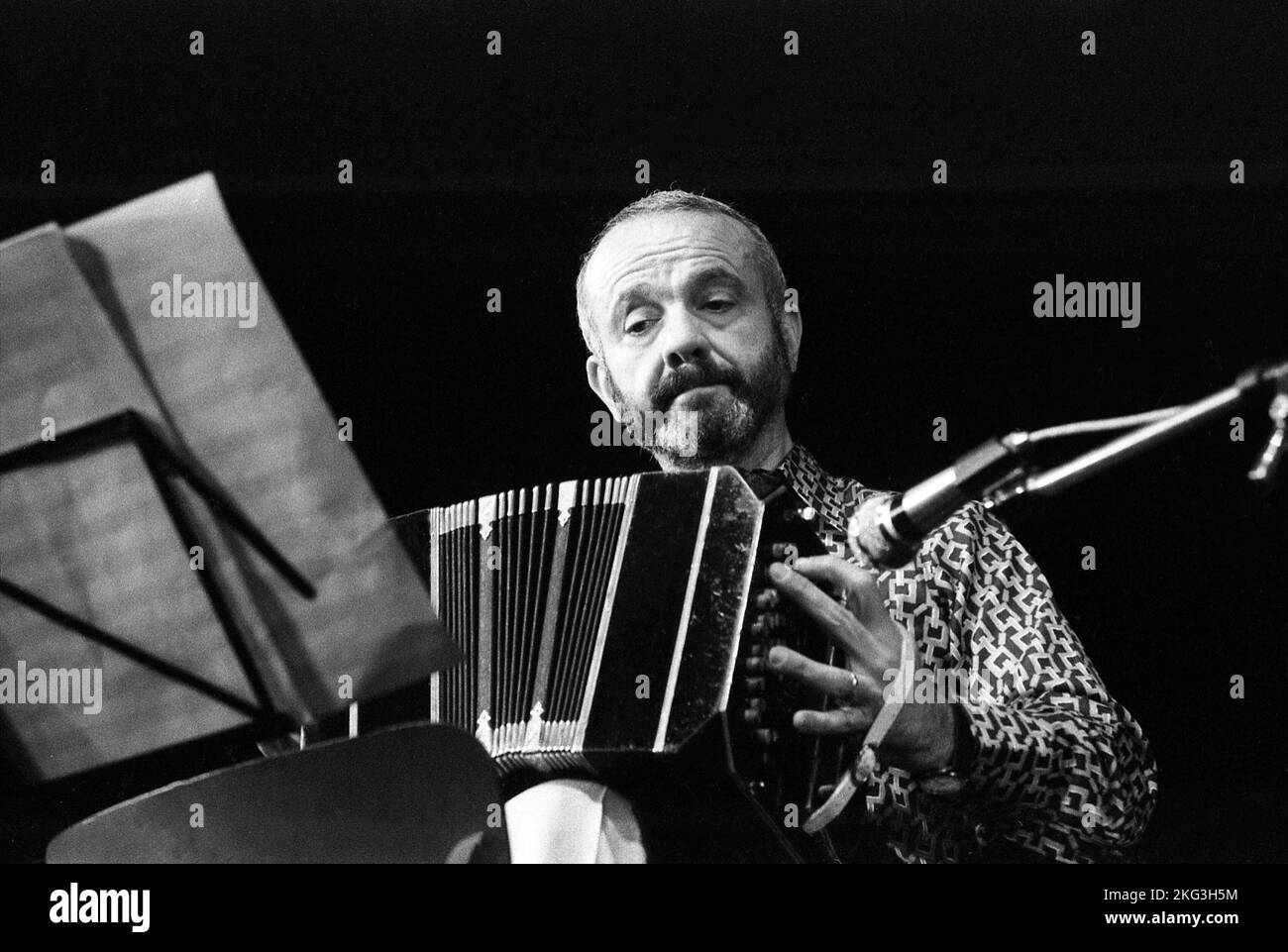 Philippe Gras / Le Pictorium -  Astor Piazzolla -  18/12/2020  -  France / Ile-de-France (region) / Paris  -  Astor Piazzolla concert, Paris, 1975 Stock Photo