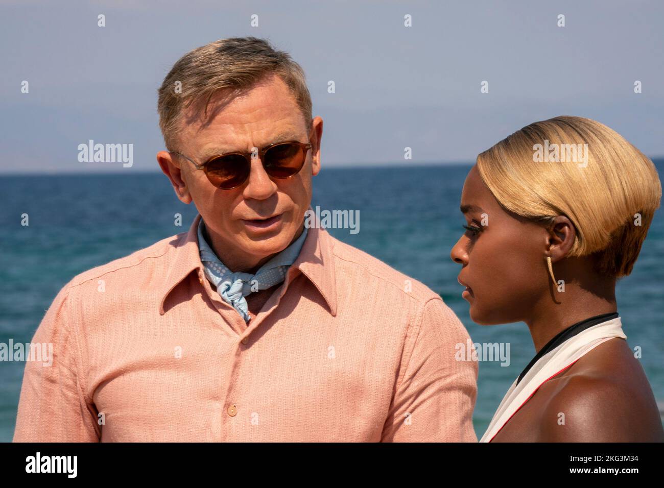 Glass Onion Quotes Daniel Craig at Sharon Robson blog