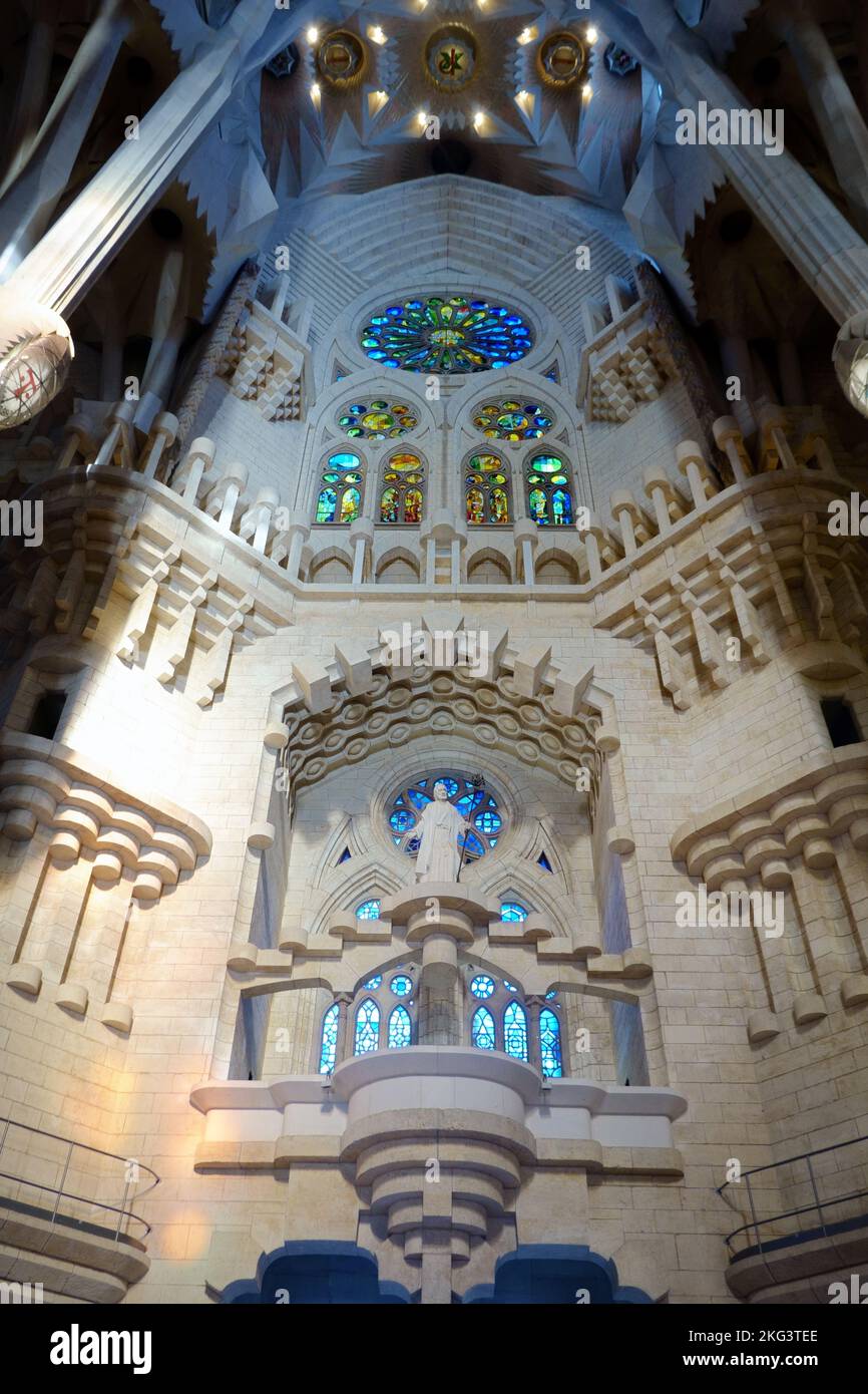 Interior Of The Sagrada De Familia, Barcelona Stock Photo - Alamy