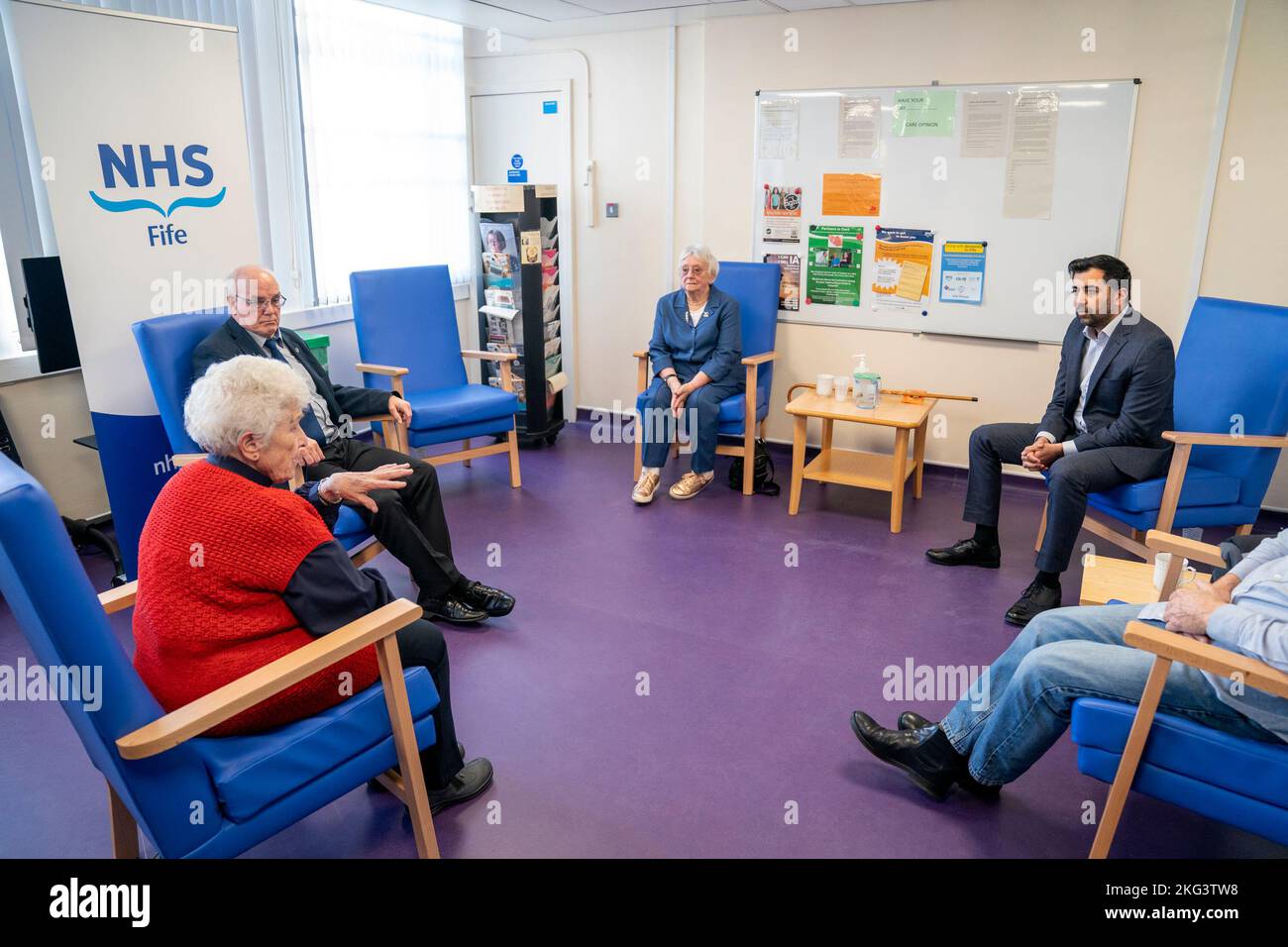 Health Secretary Humza Yousaf meets patients (left to right) Reverend