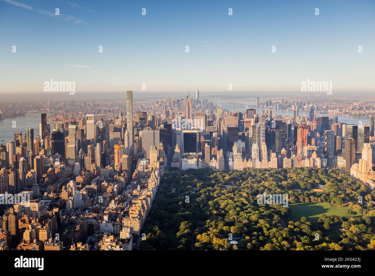 Aerial views of central park and the hudson river park hi-res stock ...