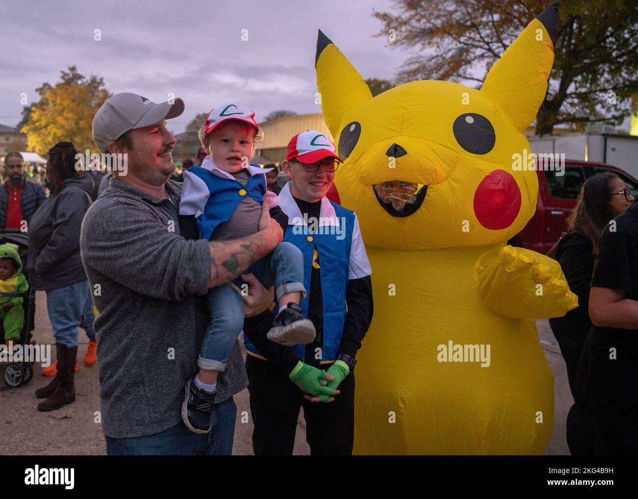Pokemon costume hi-res stock photography and images - Alamy