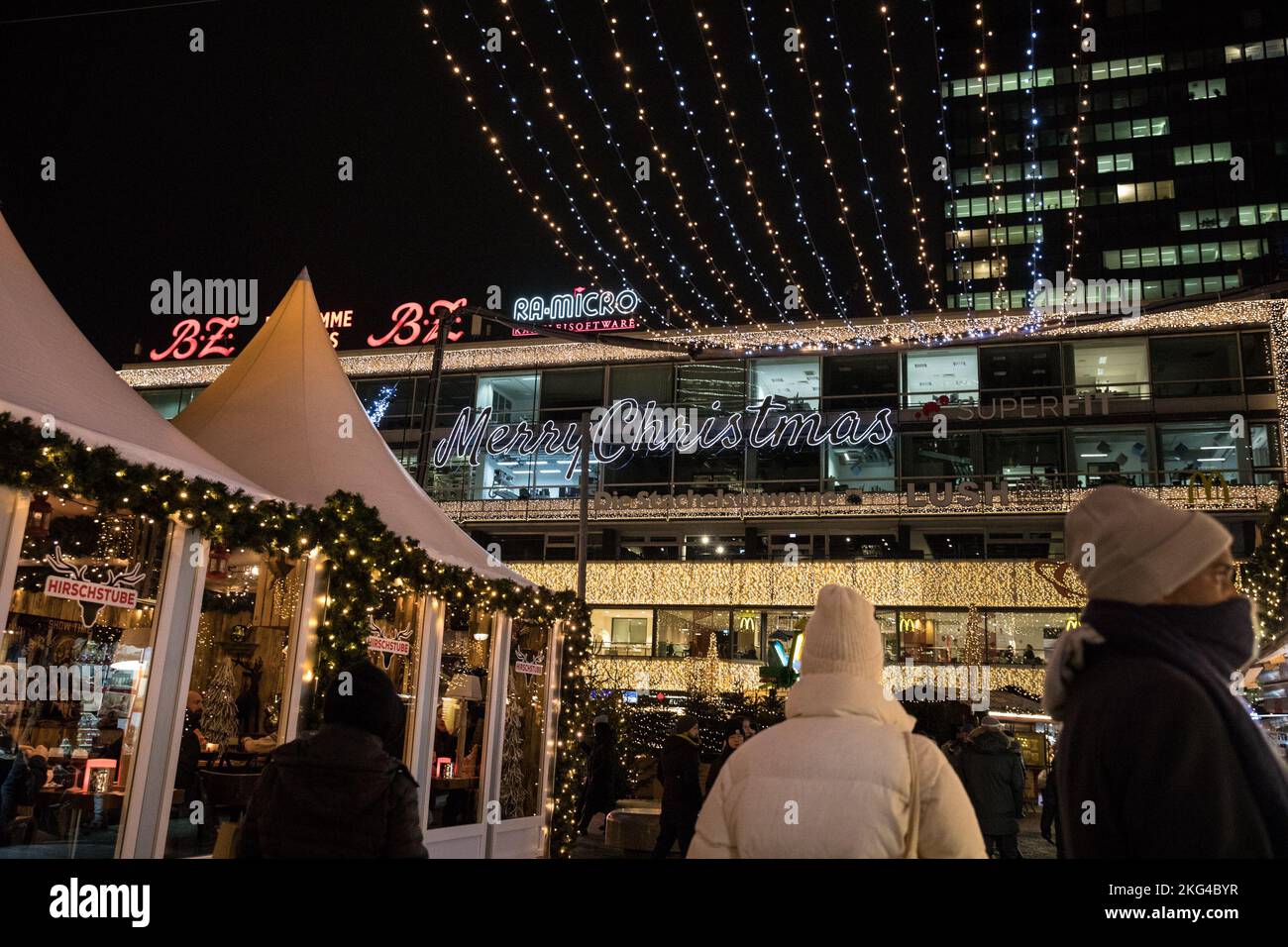 Berlin Germany 21st Nov 2022 Christmas Markets In Berlin Opened berlin-germany-21st-nov-2022-christmas-markets-in-berlin-opened
