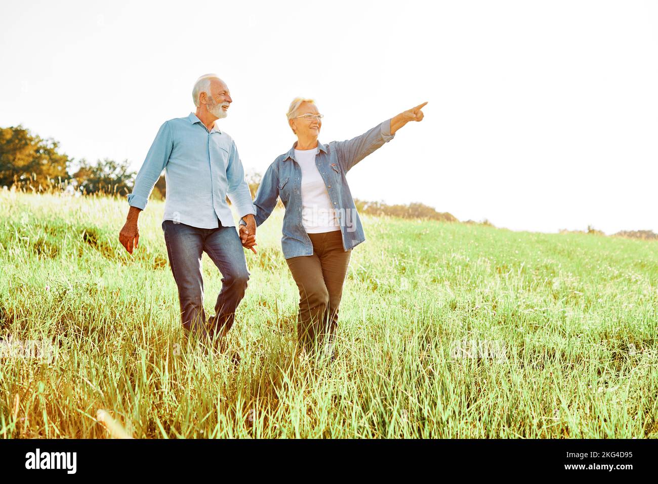 woman man outdoor senior couple happy lifestyle retirement together smiling love old nature mature Stock Photo