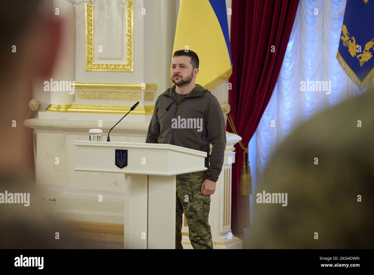 Kyiv, Ukraine. 21st Nov, 2022. Ukrainian President Volodymyr Zelenskyy, stands for a moment of silence during a ceremony marking the Day of Dignity and Freedom at the White Hall of Heroes in the Mariyinsky Palace, November 21, 2022 in Kyiv, Ukraine. Credit: Ukraine Presidency/Ukrainian Presidential Press Office/Alamy Live News Stock Photo