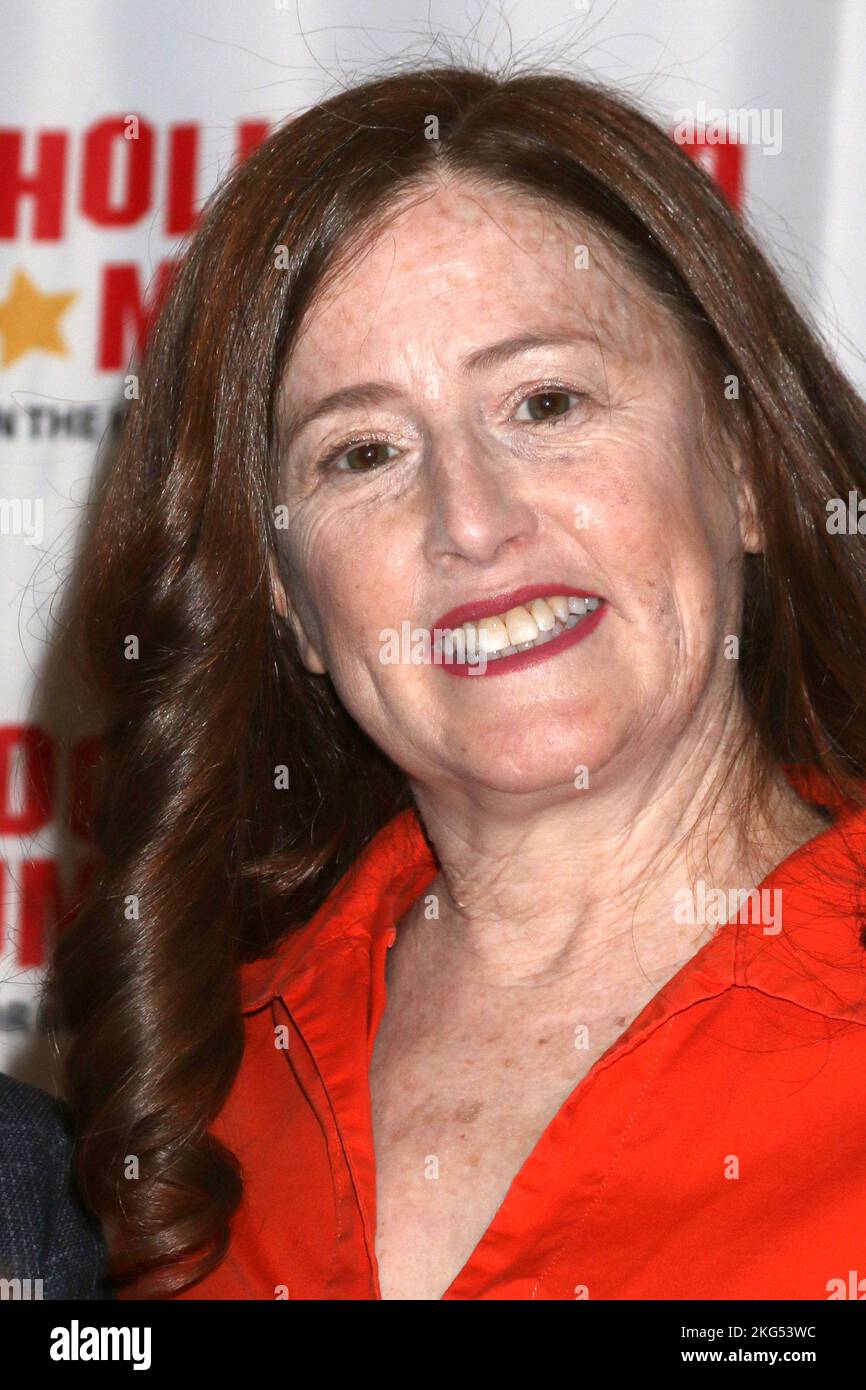 The waltons kami cotler hires stock photography and images Alamy