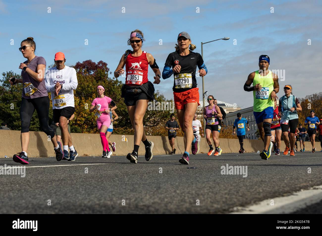 26 2 mile marathon course hi-res stock photography and images - Alamy