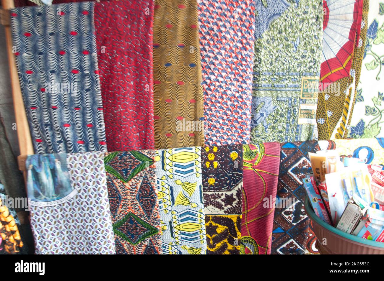 Colourful material stall, Azove roadside market, Couffo, Benin Stock Photo