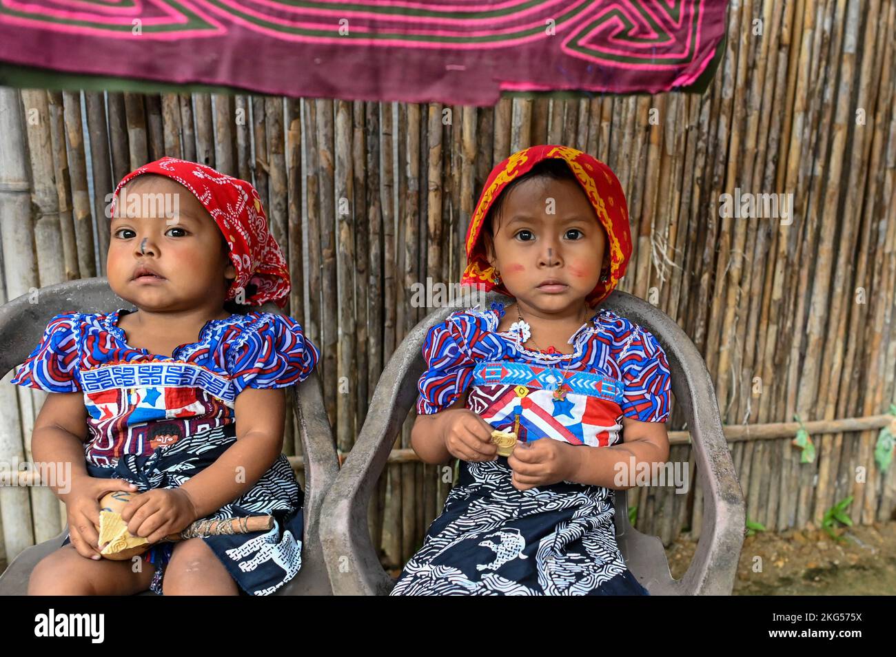 Two guna indigenous girls wearing traditional attire Stock Photo