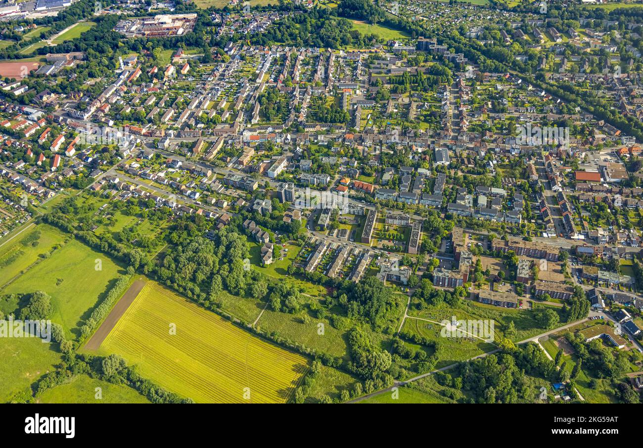 Aerial view, housing estate between Großer Sandweg and Nordenstiftsweg, Lippeaue, Kornmersch