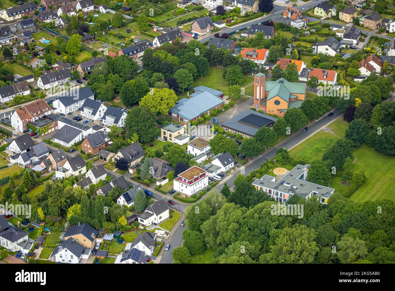 Aerial view, St. Marien church, Heessen, public library, Diakonische