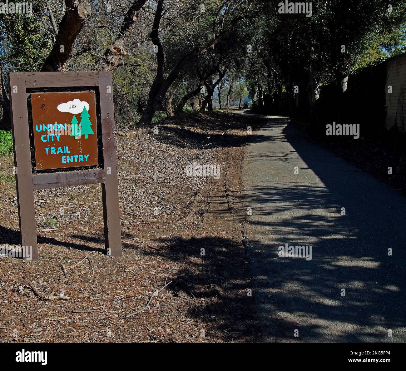 Old Alameda Creek Trail in Union City, California, Stock Photo