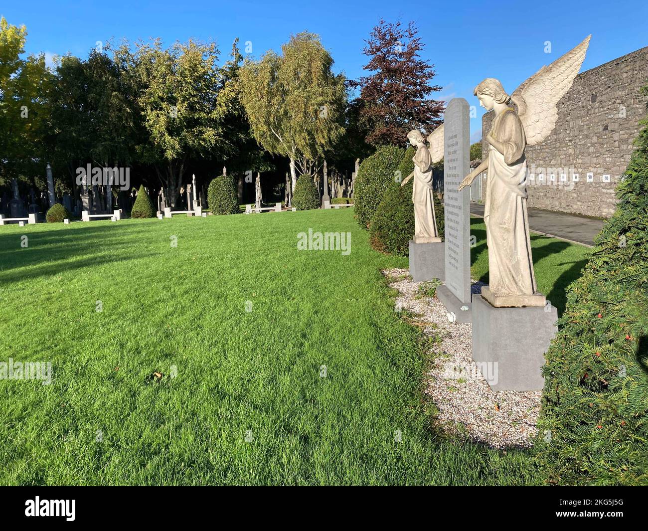 Stillborn children memorial hires stock photography and images Alamy
