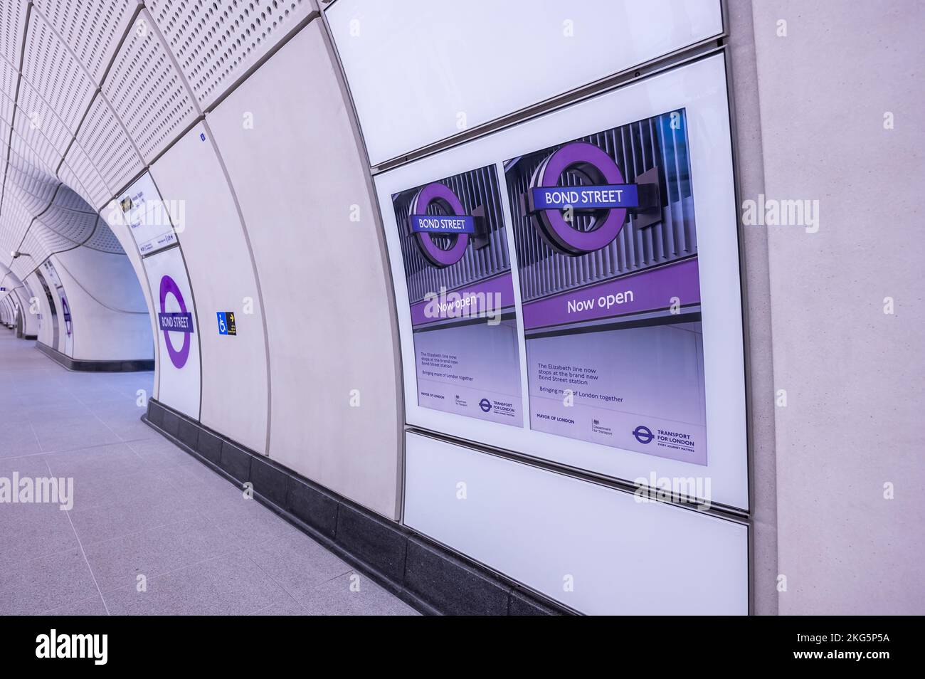 Bond Street - Elizabeth Line Station Stock Photo - Alamy