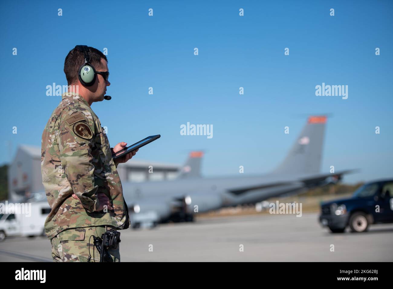 U.S. Air Force Airman from McGhee Tyson Air National Guard Base aids in