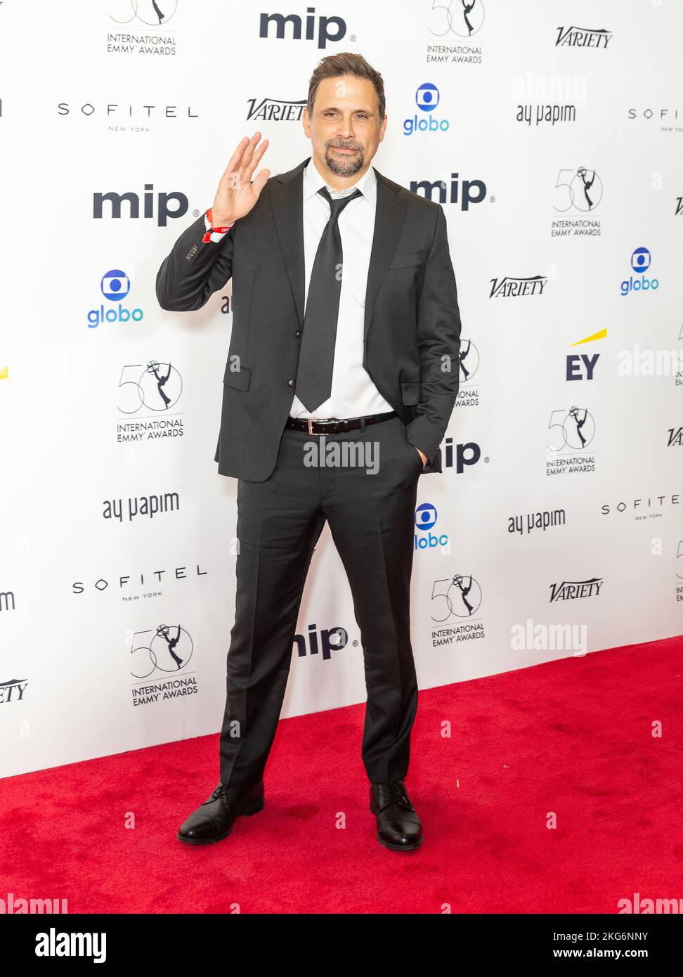 Jeremy Sisto attends 50th International Emmy Awards at Hilton hotel in