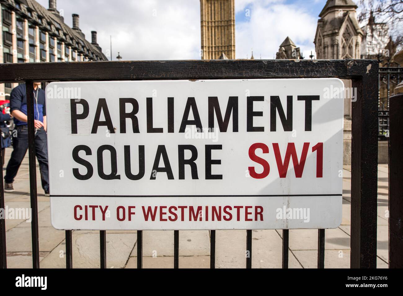 Parliament Square sign, Westminster, London, England, UK Stock Photo ...