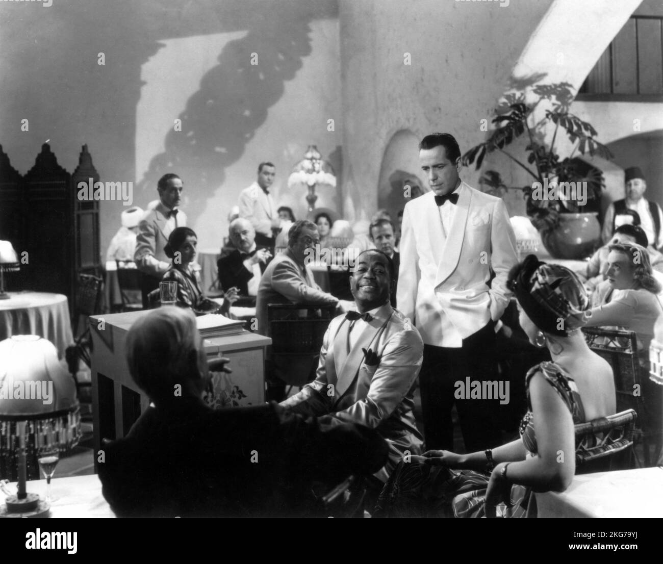 Casablanca Year : 1942 USA Director : Michael Curtiz Dooley Wilson, Humphrey Bogart Stock Photo